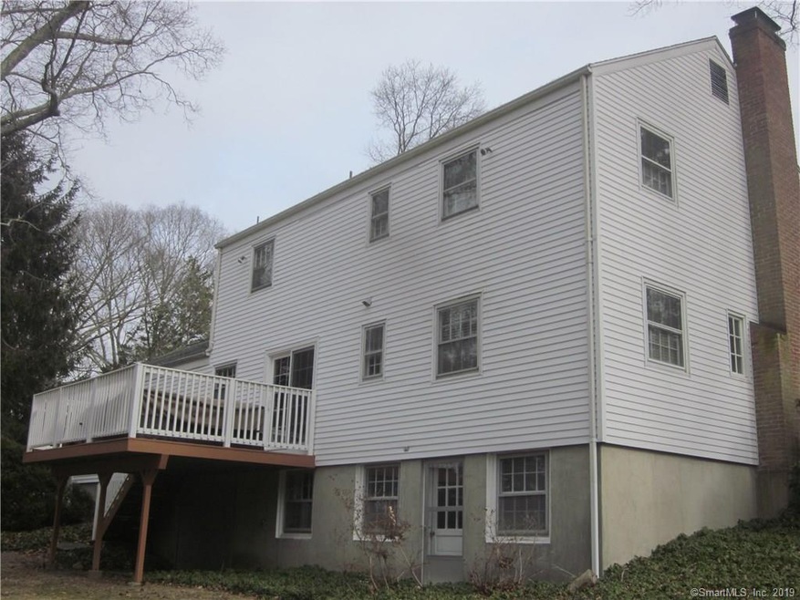 32 Laurel Hill Dr, Niantic, CT 06357 - photo 1