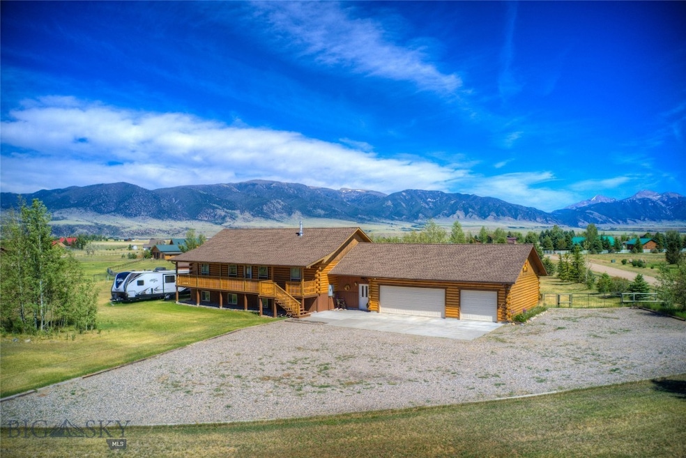 For Sale $925,000 • Co-Listing Agent
