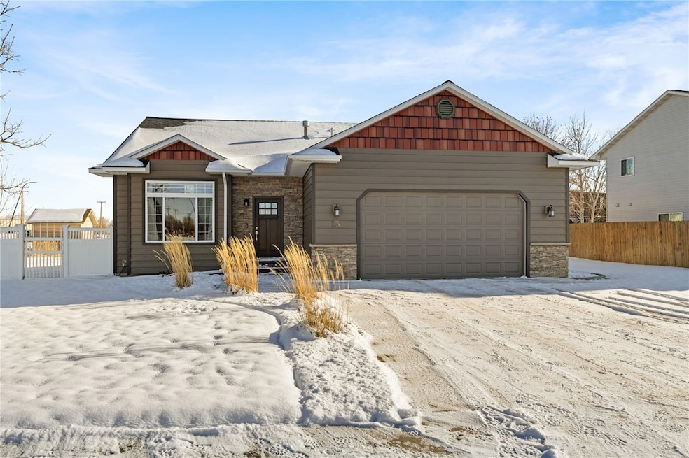 13 S 38th St W, Billings, MT 59102 - photo 1