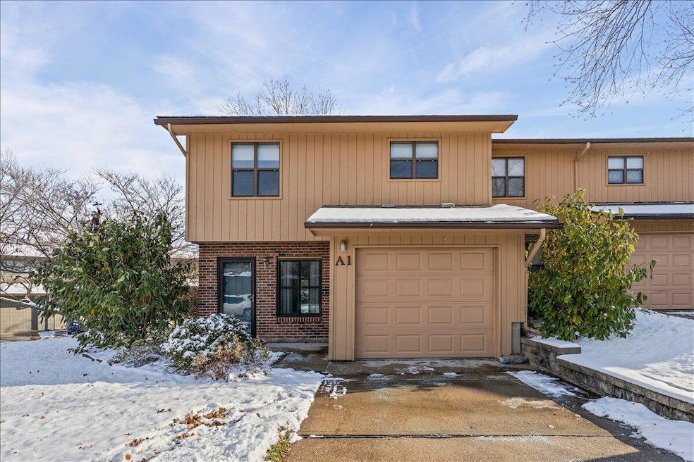 2801 W Broadway unit A1, Columbia, MO 65203 - photo 1