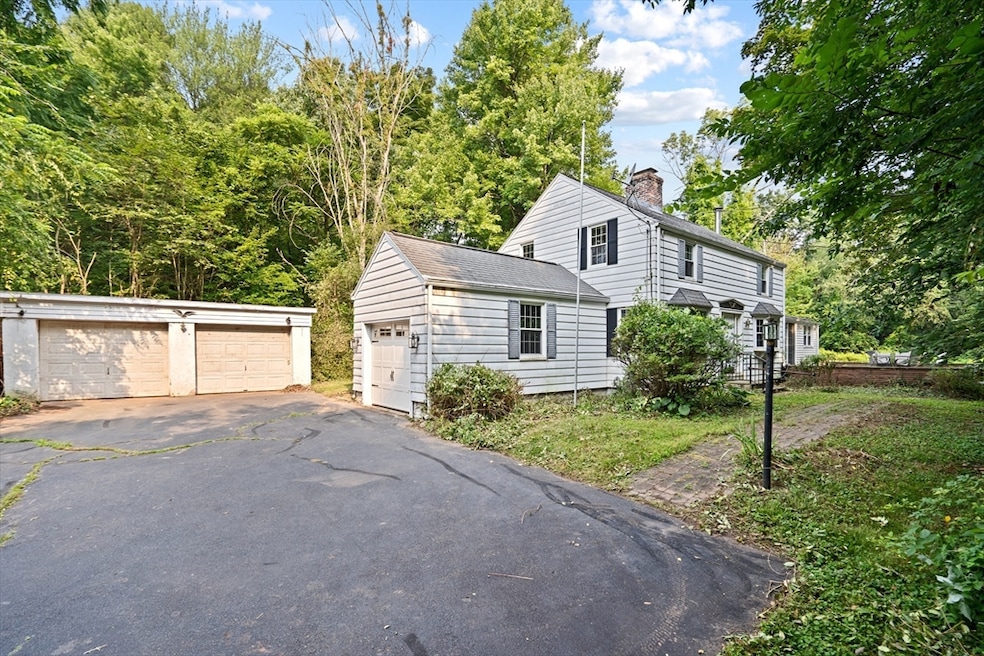 222 Pleasant St, East Longmeadow, MA 01028 - photo 1