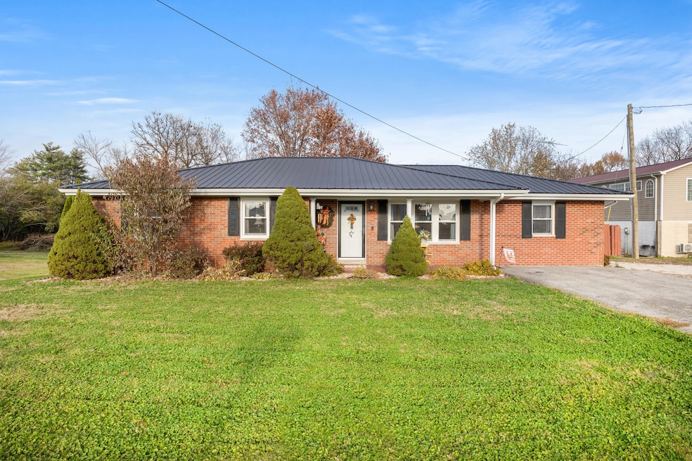 4007 Little Joe St, Camargo, KY 40353 - photo 1