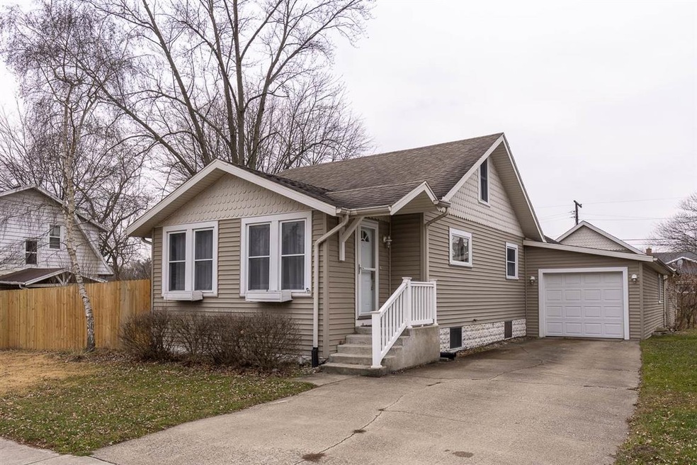 2715 Roosevelt Ave, Elkhart, IN 46517 - photo 1