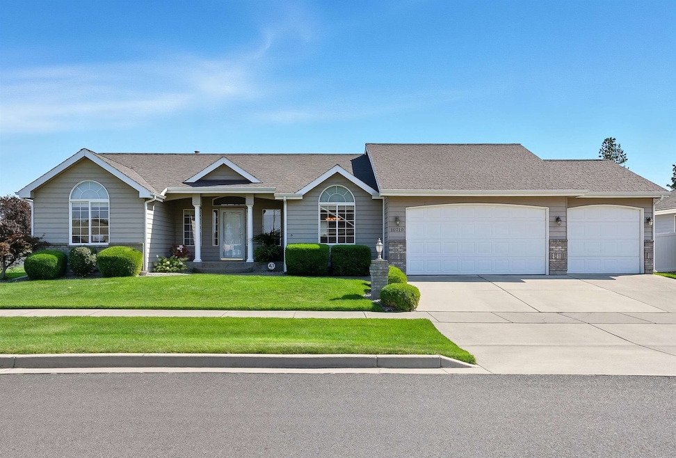 Pending $534,900 • Co-Listing Agent