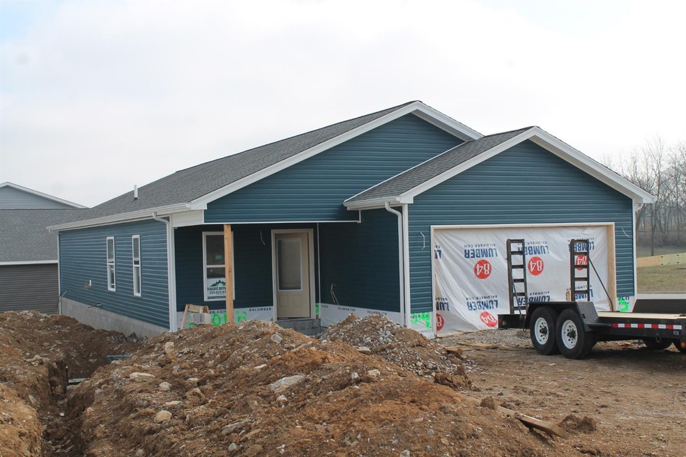 302 Robert M Green Dr, Frankfort, KY 40601 - photo 1