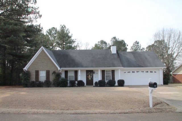 703 Deerfield Dr, Oxford, MS 38655 - photo 1