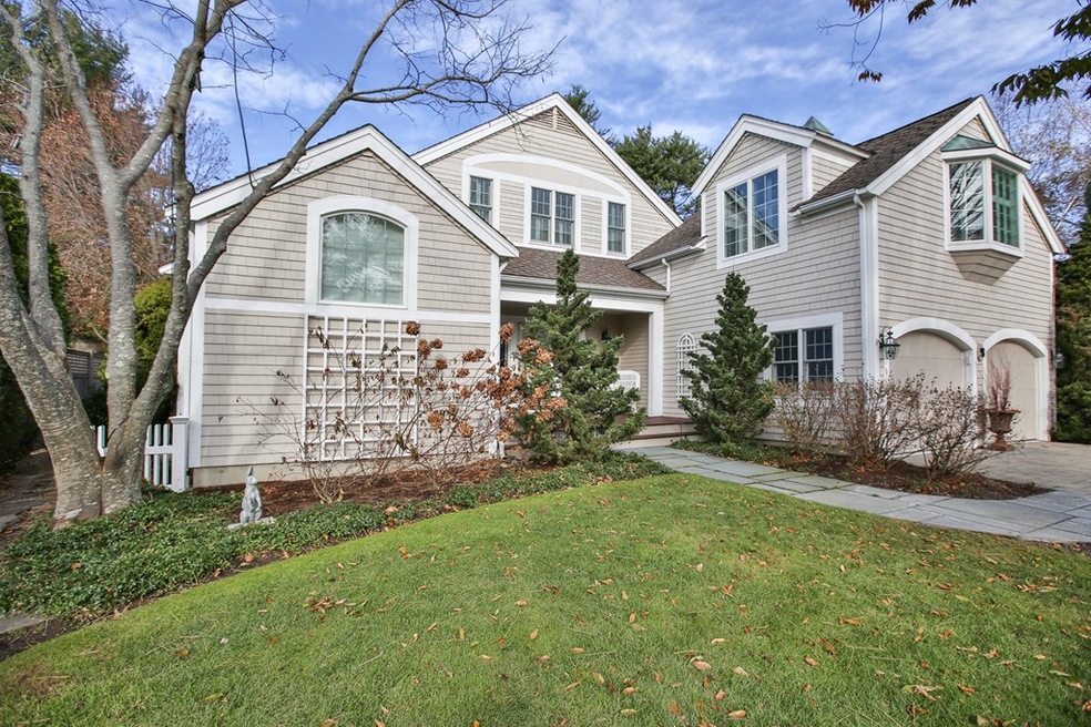 98 Little Harbor Rd, New Castle, NH 03854 - photo 1