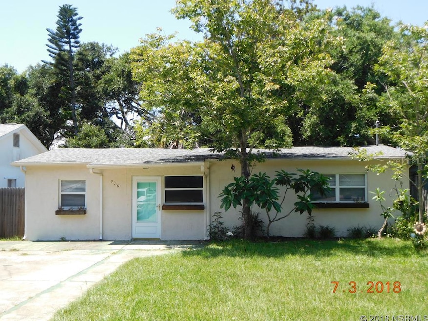 806 E 9th Ave, New Smyrna Beach, FL 32169 - photo 1