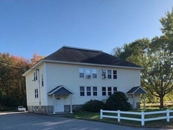 109 Hampshire Rd unit 2, Methuen, MA 01844 - photo 1