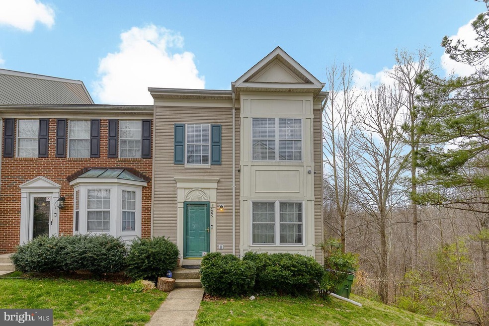 209 Bentley Ct, Stafford, VA 22554 - photo 1