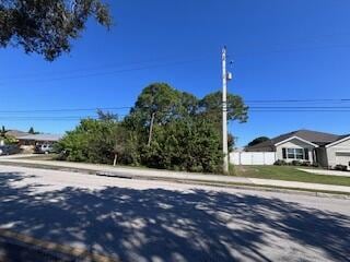 2249 SE Lennard Rd, Port Saint Lucie, FL 34952 - photo 1