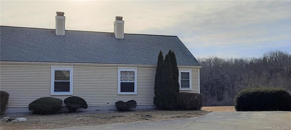 19 Cornfield Point, Woodstock, CT 06281 - photo 1