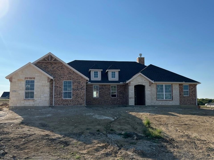 8701 Tucker Dr, Godley, TX 76044 - photo 1
