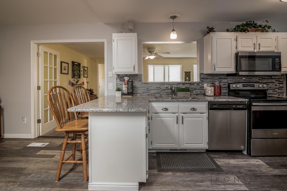 1331N (12 of 24)