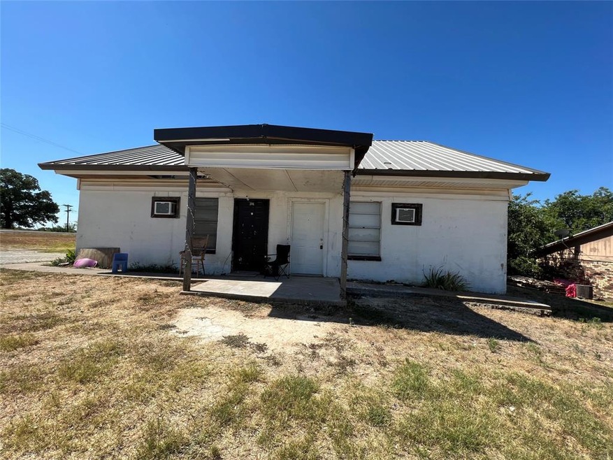 101 Effie Ln unit 103, Weatherford, TX 76088 - photo 1