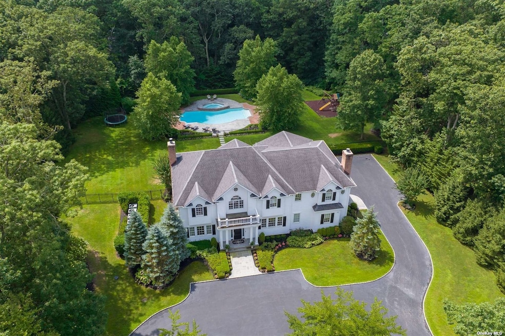 24 Wilton Rd, Cold Spring Harbor, NY 11724 - photo 1