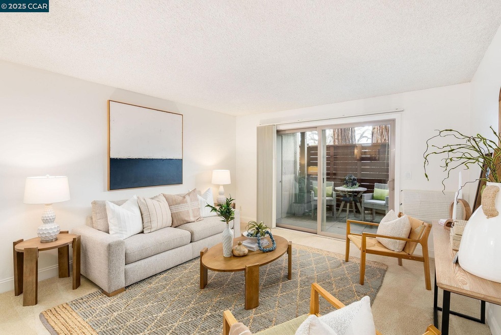 Sold $382,500 • Co-Listing Agent