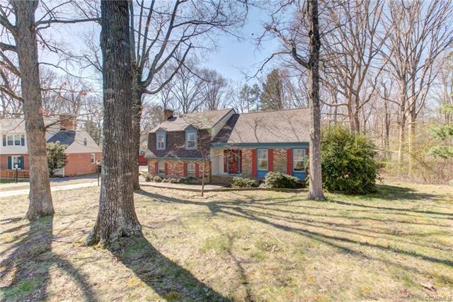 Well Built Home in Established Neighborhood of Win