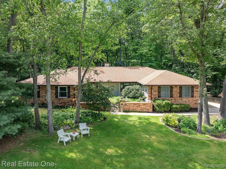 Welcome to 4884 Split Rail Drive