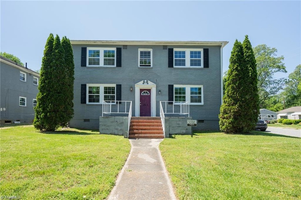 For Rent $1,250/month