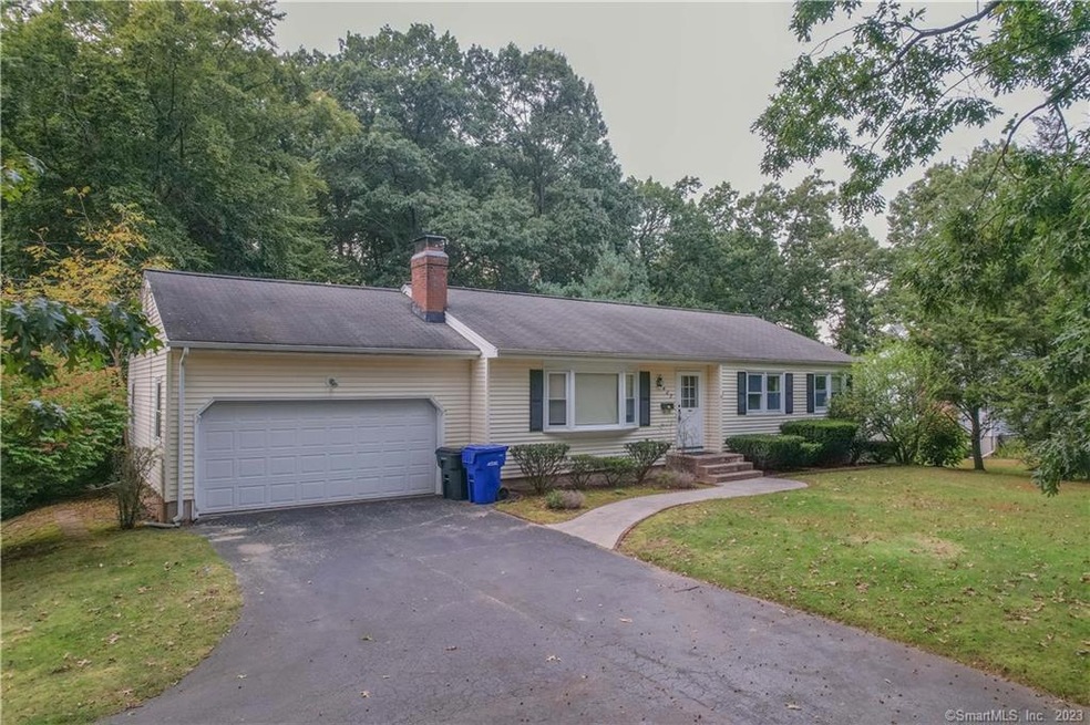 427 Graham Rd, South Windsor, CT 06074 - photo 1