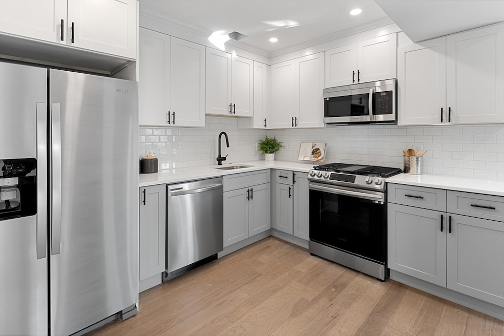 19 George St unit 3, Somerville, MA 02145 - photo 1