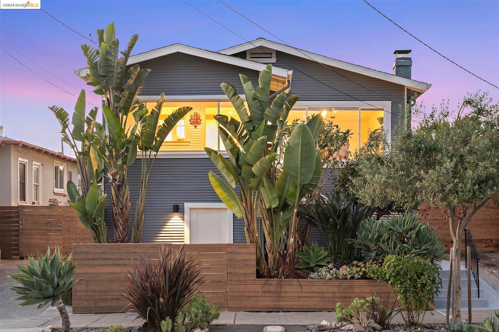 1225 Ward St, Berkeley, CA 94702 - photo 1