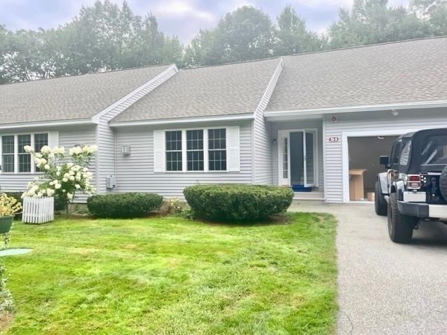 73 Norfolk St unit 3, Hampstead, NH 03841 - photo 1