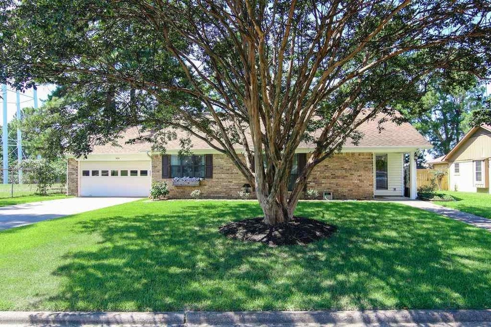 300 Village Ln, Wake Village, TX 75501 - photo 1