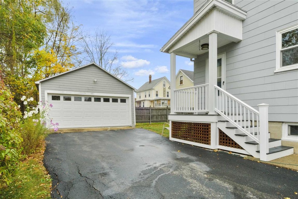 94 Grove St unit 1, Dover, NH 03820 - photo 1