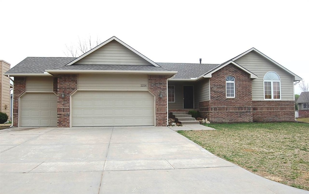 5 br, 2 ba, 3 car Ranch.  Located on .32 acre corn