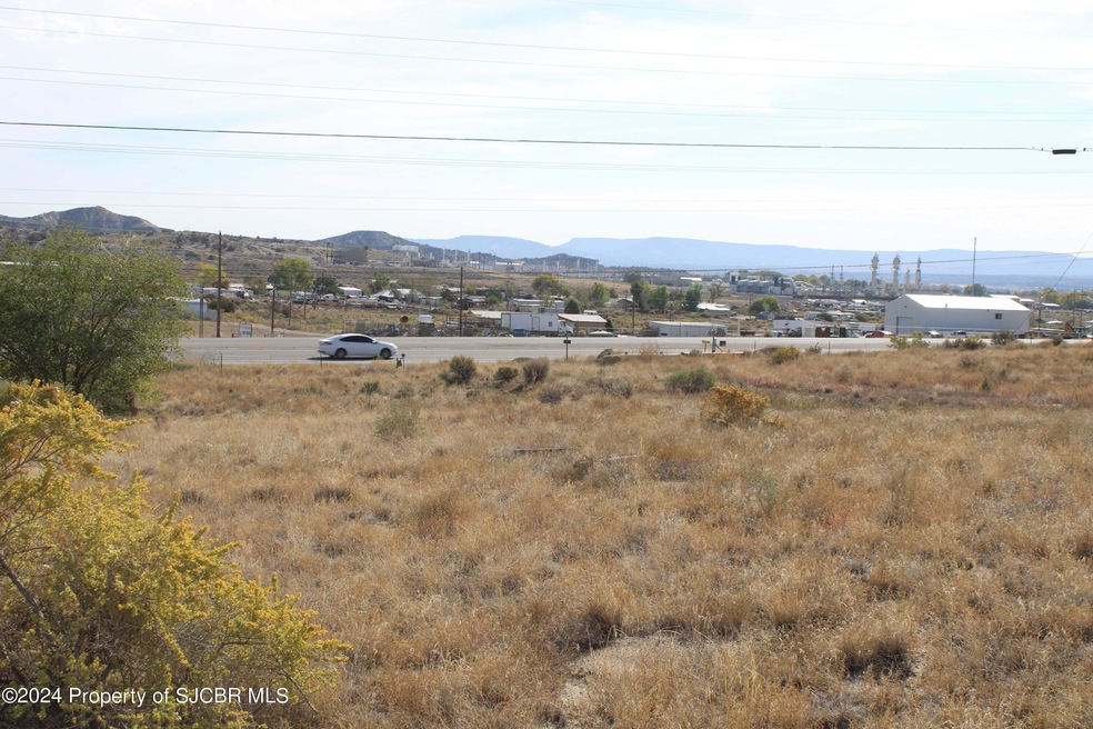 139 N 1st St, Bloomfield, NM 87413 - photo 1