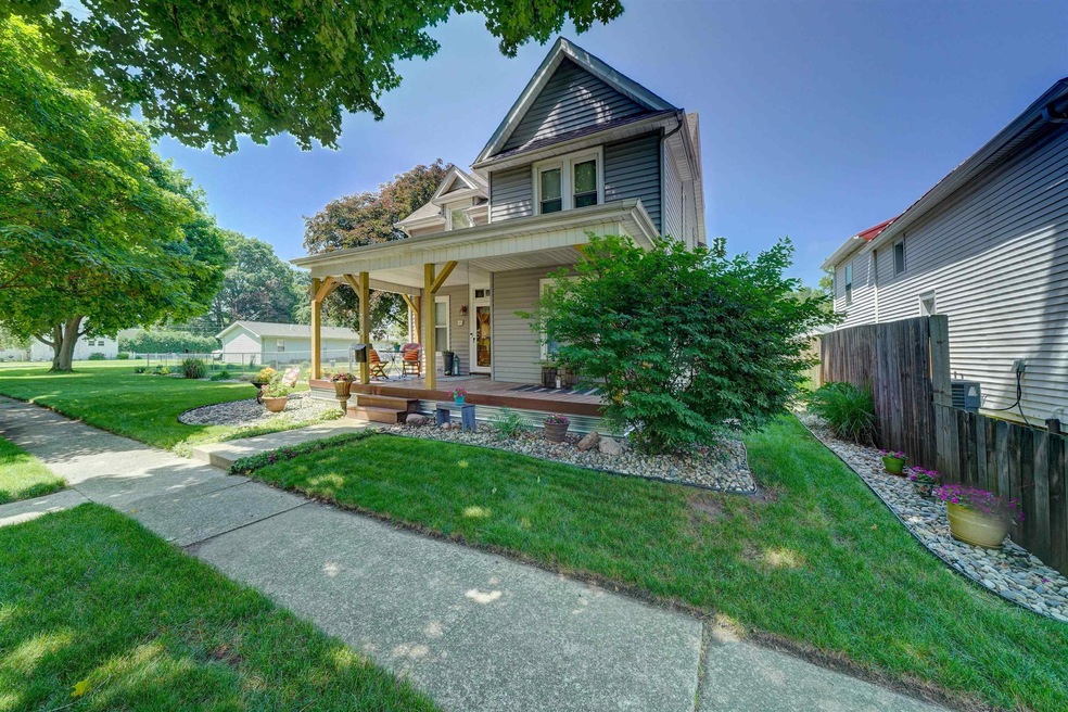 713 S Indiana Ave, Auburn, IN 46706 - photo 1