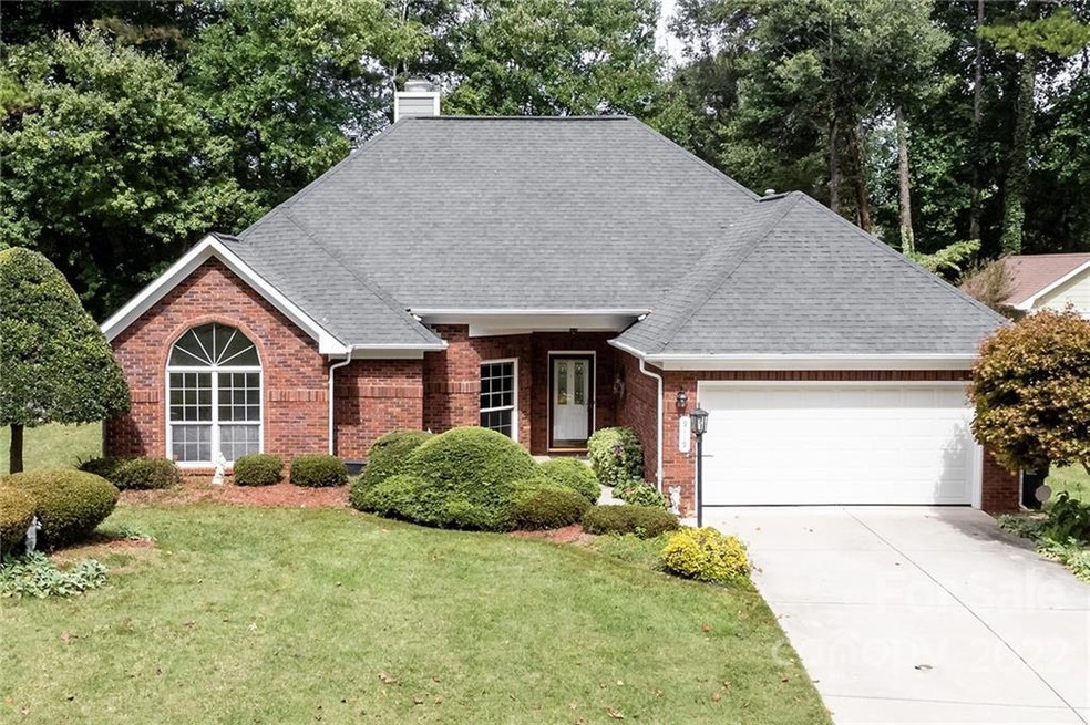 9119 New Oak Ln, Huntersville, NC 28078 - photo 1