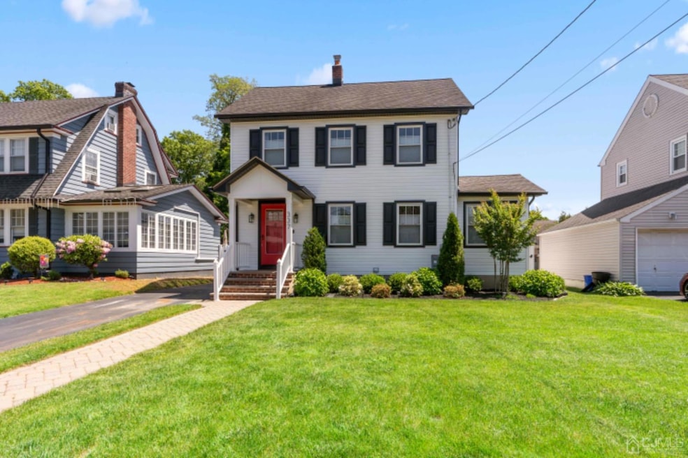 337 4th St, Dunellen, NJ 08812 - photo 1