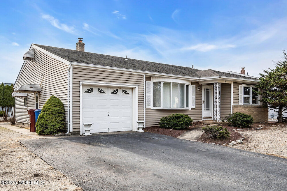 50 Oakfield Rd, Toms River, NJ 08757 - photo 1