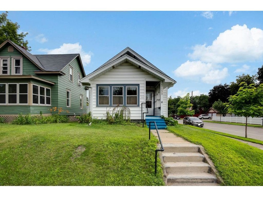 3859-Dupont-Ave-069