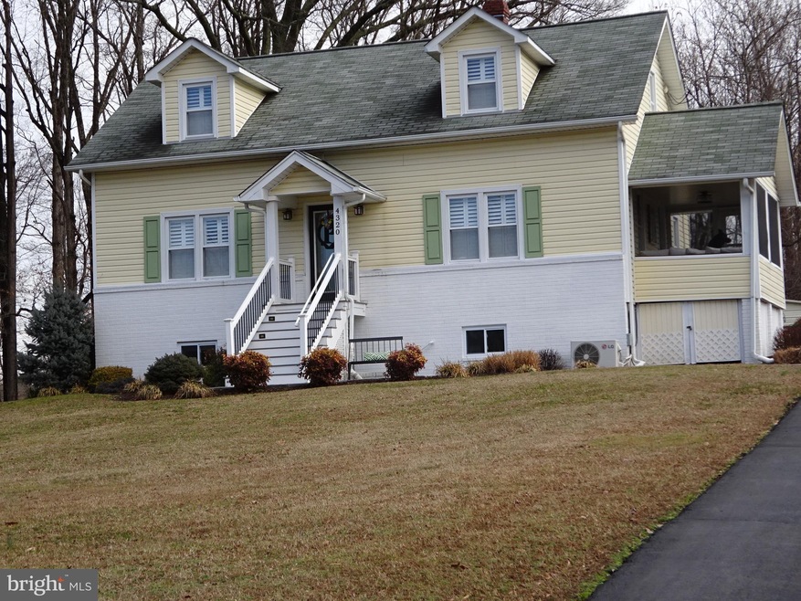 4324 Inn St, Triangle, VA 22172 - photo 1