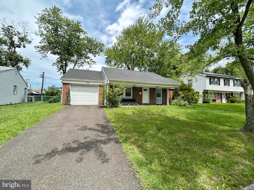 23 Eastgate Ln, Willingboro, NJ 08046 - photo 1