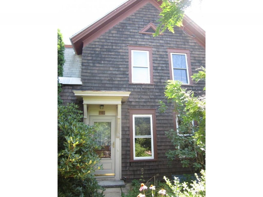 98 N State St, Concord, NH 03301 - photo 1