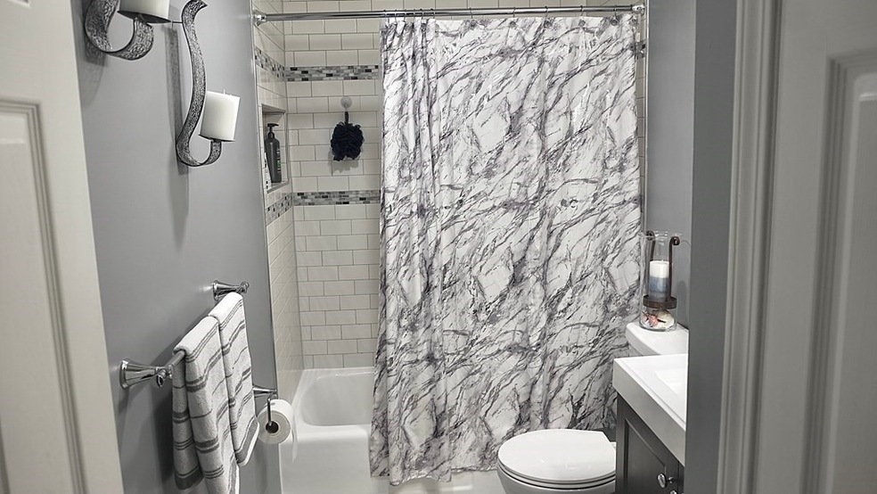 132 Thissell Ave unit 111, Dracut, MA 01826 - photo 1