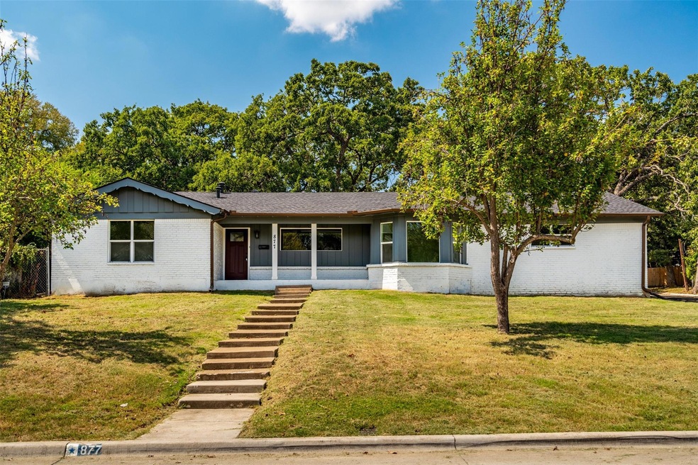 877 Patti Dr, Bedford, TX 76022 - photo 1