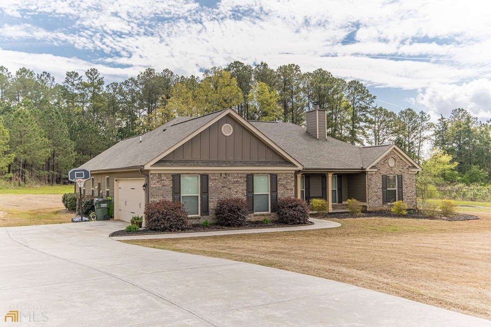 2105 Trace Dr, Monroe, GA 30655 - photo 1