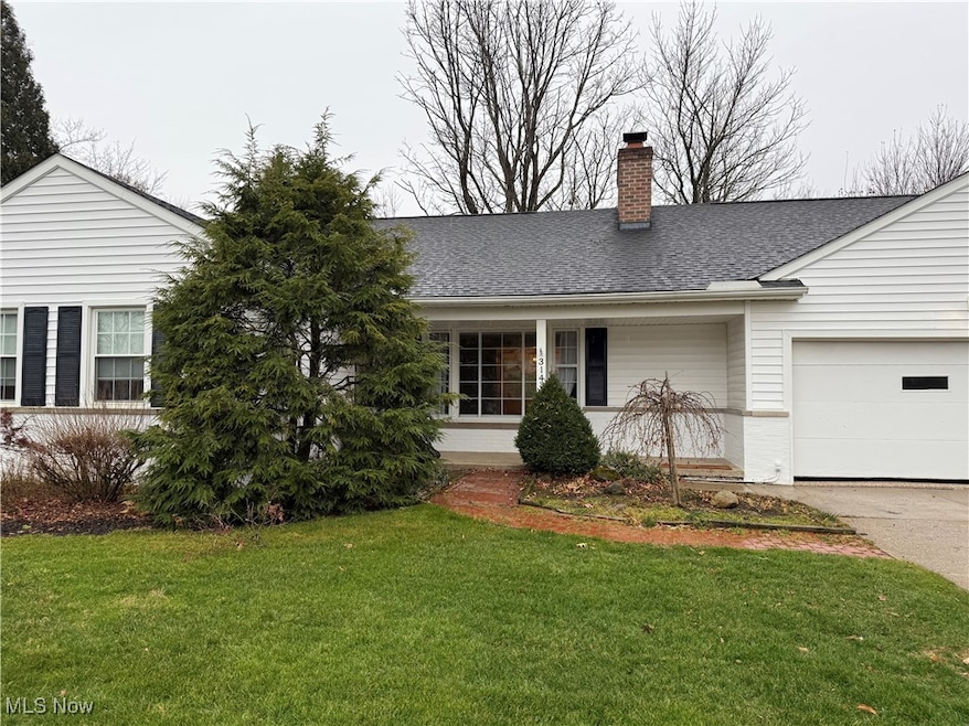 314 E Pioneer Trail, Aurora, OH 44202 - photo 1