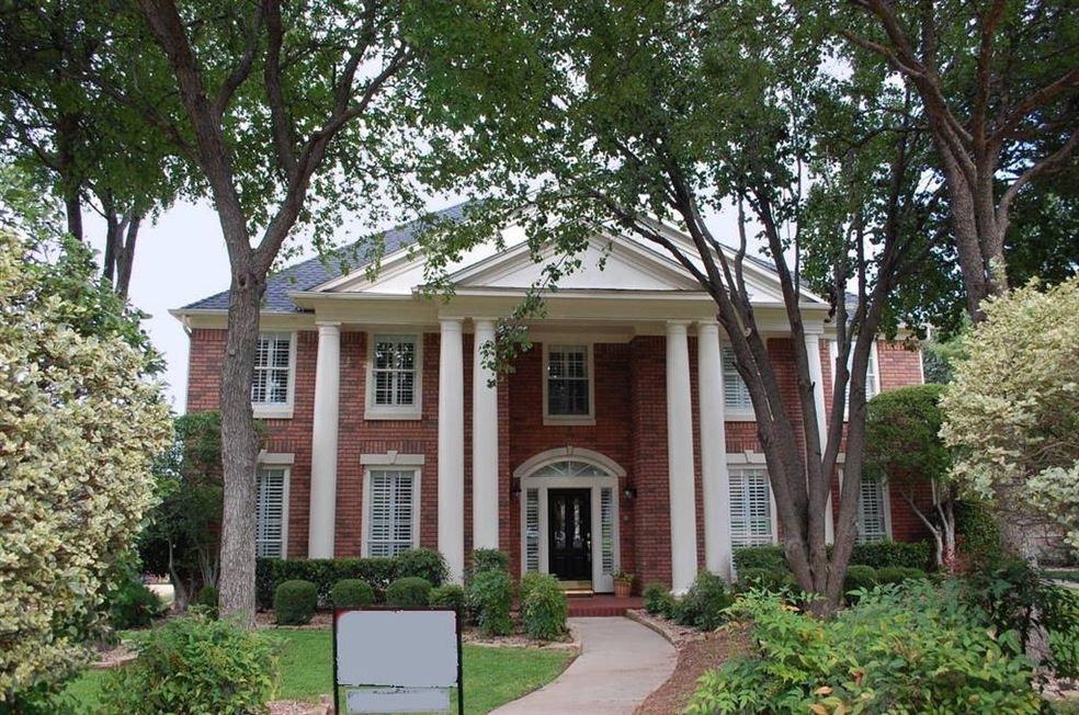 585 Oak Hill Dr, Southlake, TX 76092 - photo 1