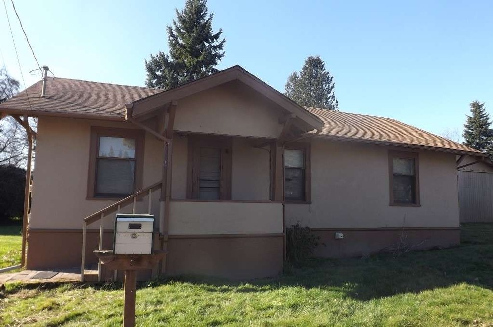 11609 39th Ave S, Seattle, WA 98168 - photo 1