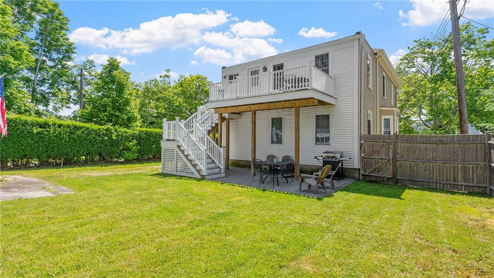 44 Annandale Rd unit 1, Newport, RI 02840 - photo 1