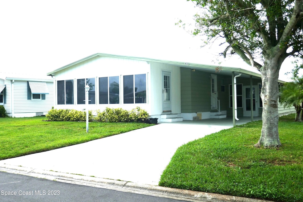 931 Periwinkle Cir, Sebastian, FL 32976 - photo 1