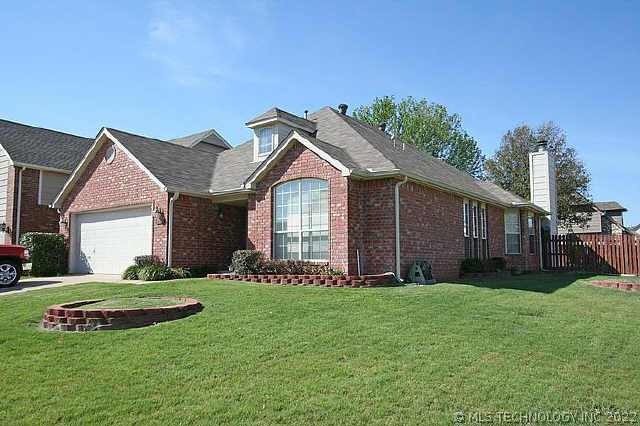 Large corner lot!