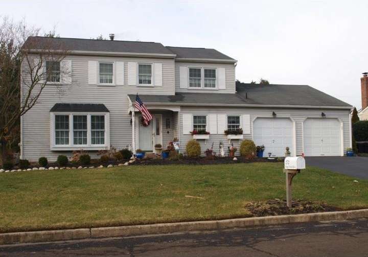 272 Maple Point Dr, Langhorne, PA 19047 - photo 1